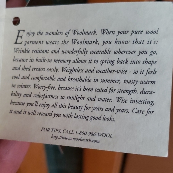 requirements wool blazer. - Picture 4 of 6